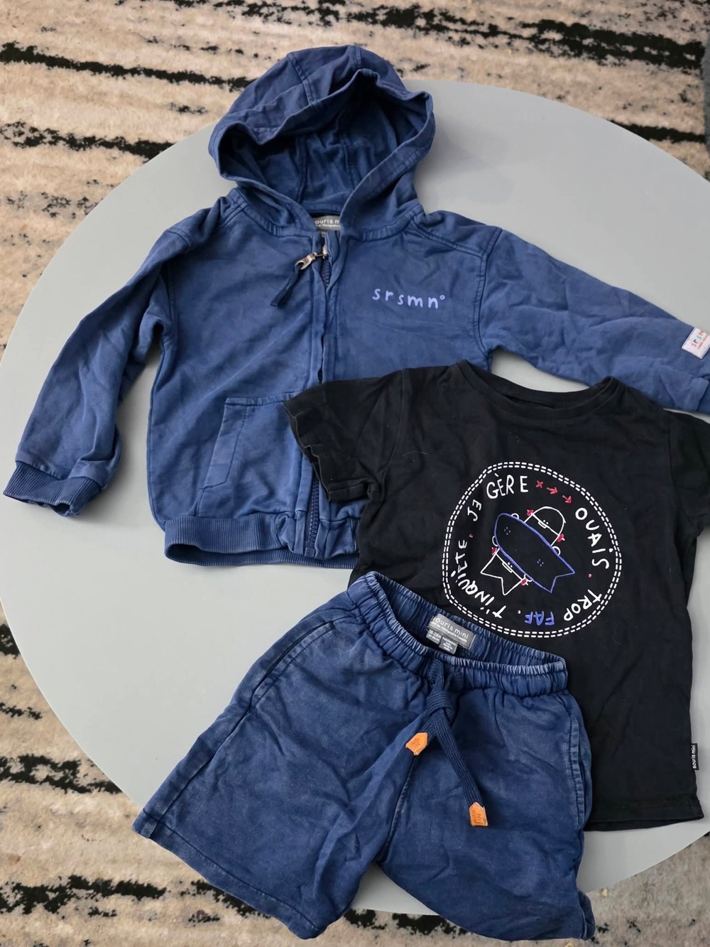 Kids Navy Hoodie & Shorts Set with Black Graphic Tee Souris Mini 18-24mois